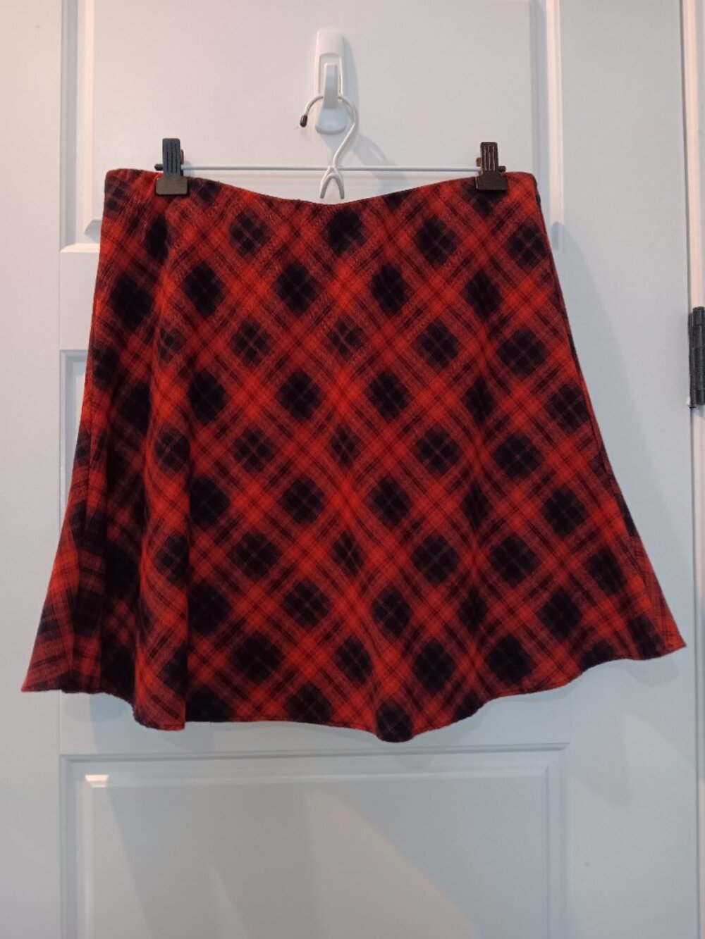 Loft Plaid Skirt with Elastic Waist Band - Size Medium